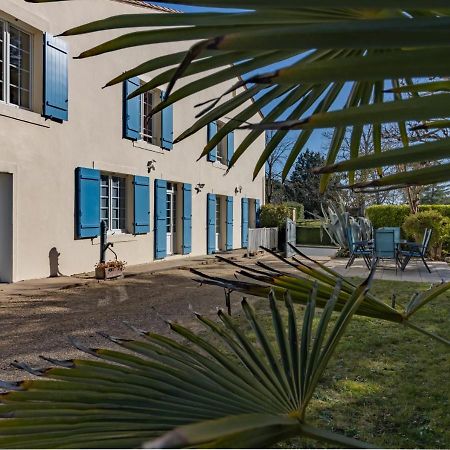 Les Deux Chênes Acomodação com café da manhã Le Fleix Exterior foto