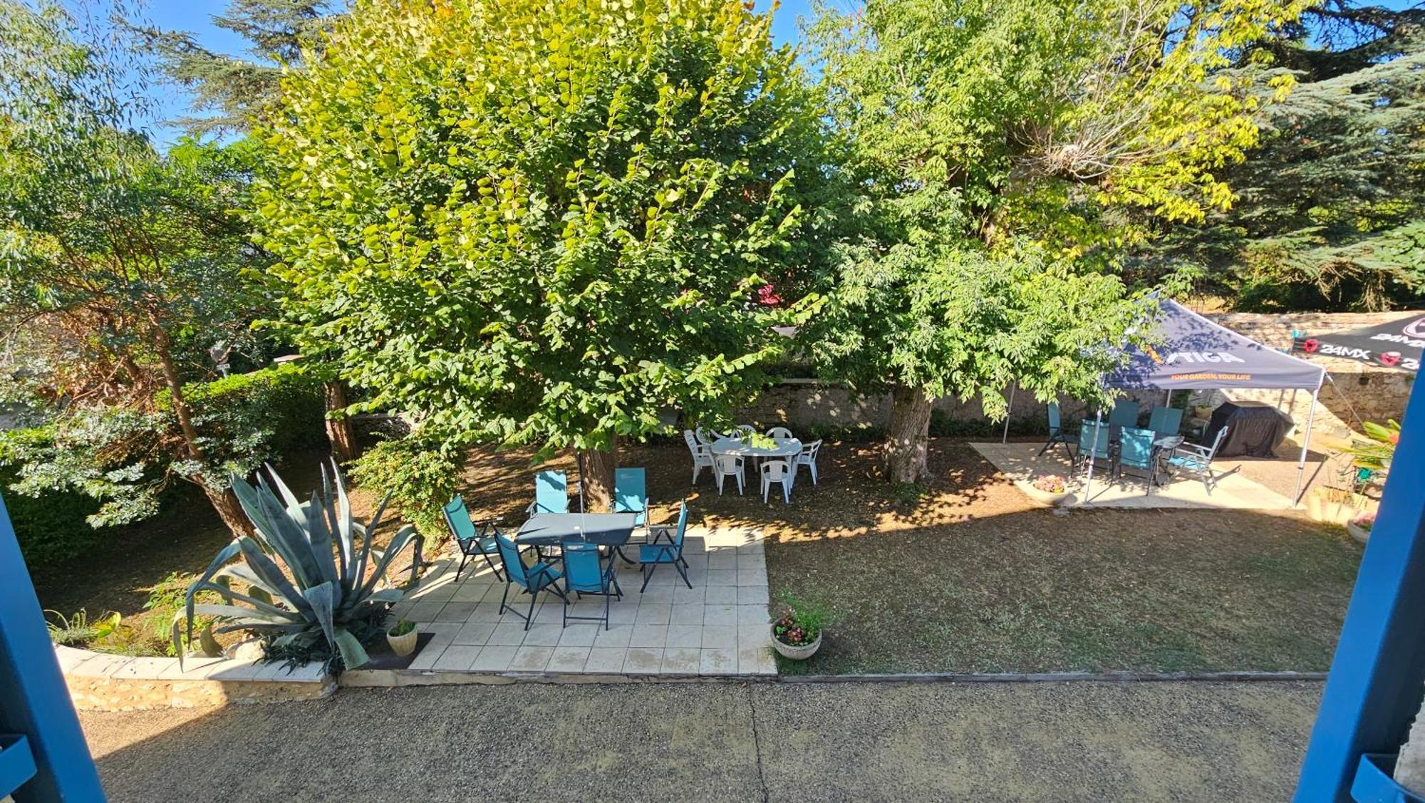 Les Deux Chênes Acomodação com café da manhã Le Fleix Exterior foto